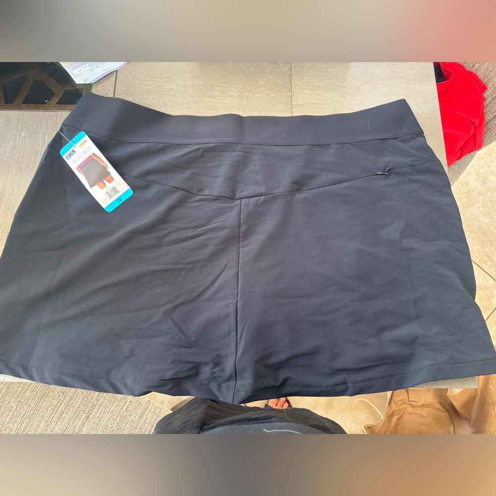 Greg Norman Ladies' Skort 2XL